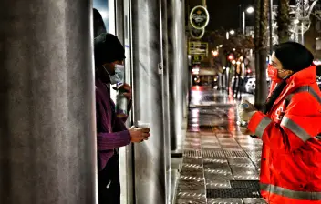 Atención integral y apoyo para personas sin hogar