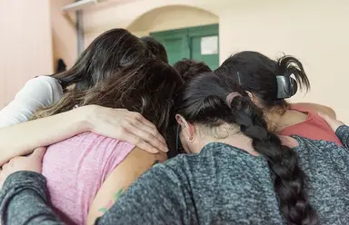 Apoyo y empoderamiento a mujeres con problemas de salud mental