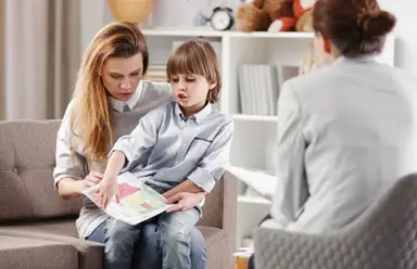 Acompañamiento familiar a niños y niñas con TEA