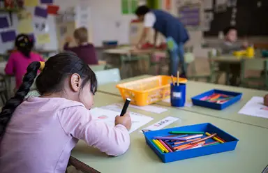 Refuerzo escolar para menores en riesgo de exclusión social
