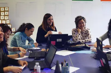 Por la inserción laboral de mujeres en riesgo de exclusión