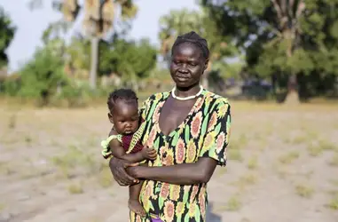 Alimentación suplementaria contra la desnutrición