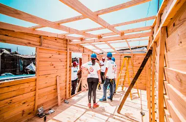 Construcción de viviendas de emergencia
