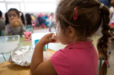 Combatir la desnutrición infantil