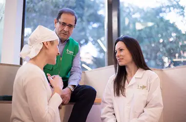 Atención psicológica a mujeres con cáncer de mama