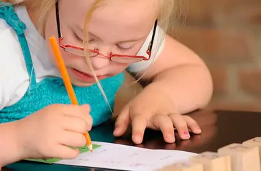 Educación igualitaria para niños y niñas con síndrome de Down