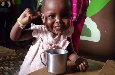 Lucha contra la desnutrición infantil en el Cuerno de África