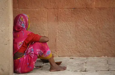 Ayuda a mujeres víctimas de tráfico humano en Bombay