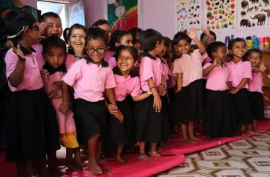 Llenemos de alegría las mesas de los niños y niñas esta Navidad