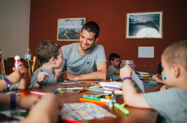 Soporte escolar en centros de acogida