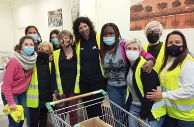 Alimentos para personas en situación de pobreza