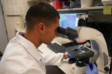 Tratamiento para pacientes con tumores pediátricos del sistema nervioso