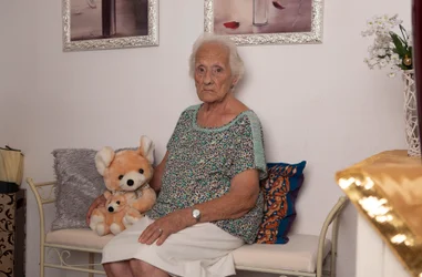 Ayúdanos a prevenir y dar apoyo a los afectados por el Alzheimer 