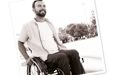 AYUDA A LAS PERSONAS CON DISCAPACIDAD