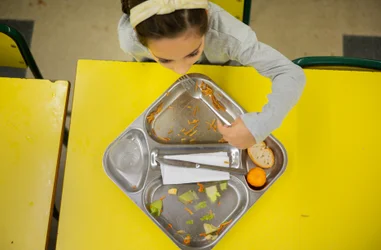 Becas comedor, porque con hambre no se puede estudiar
