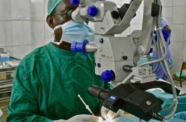 Intervenciones de cataratas en Burkina Faso