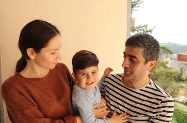 Ayúdanos a mejorar la salud física y emocional de las familias refugiadas acogidas en San Juan de Dios