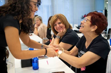 Ayuda a mujeres y menores víctimas de la violencia de género