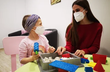 Ayuda a mejorar el bienestar emocional y la investigación para las personas con cáncer