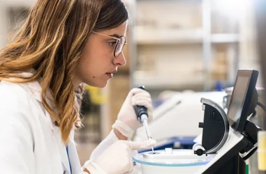 Investigación para combatir la metástasis