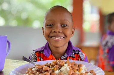Alimenta a la infancia esta Navidad