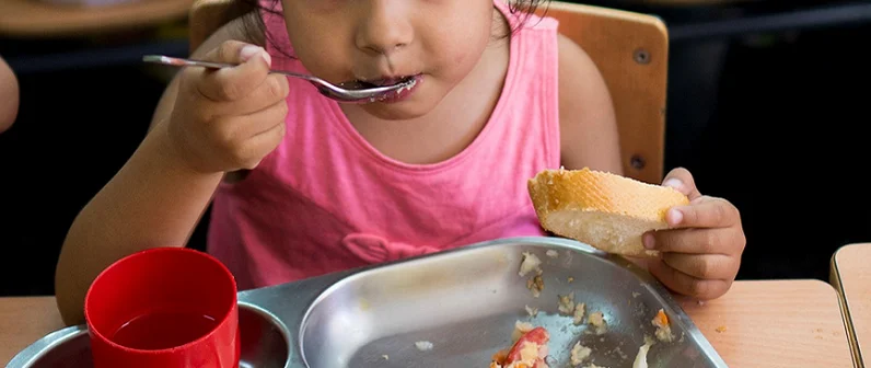 Becas comedor para la infancia en riesgo de exclusión