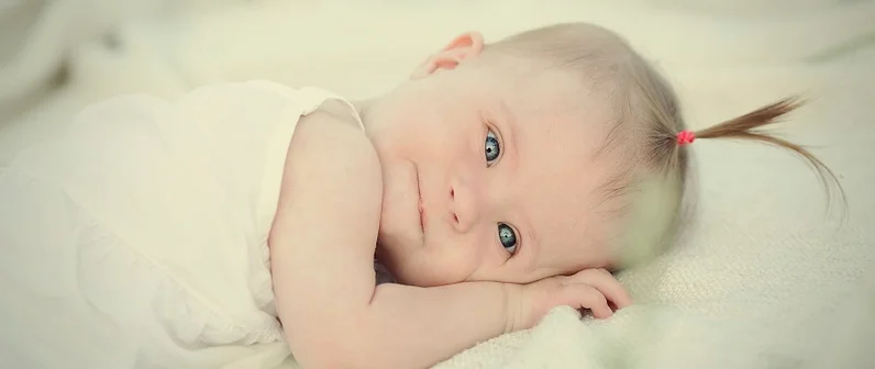 Apoyo a nuevos padres y madres que acaban de tener un bebé con síndrome de Down.