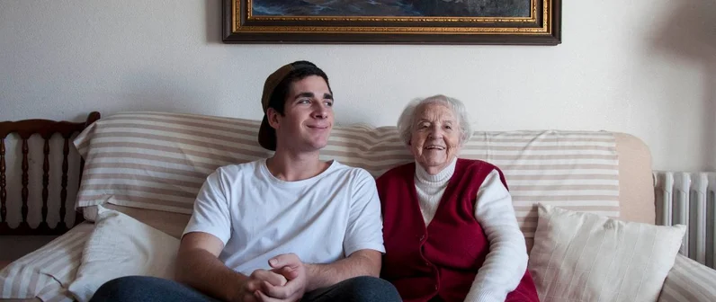 Ningún anciano solo en Navidad