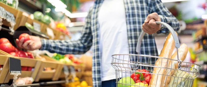 Tarjetas de Ayuda Solidaria para acabar con el hambre en España