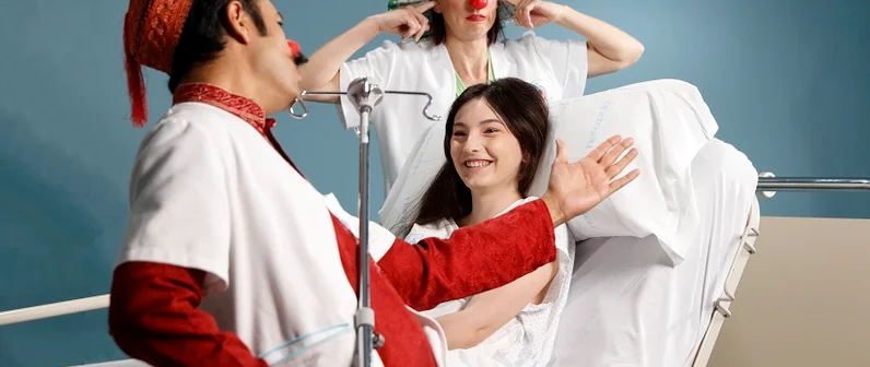 Llenar de risa los Hospitales