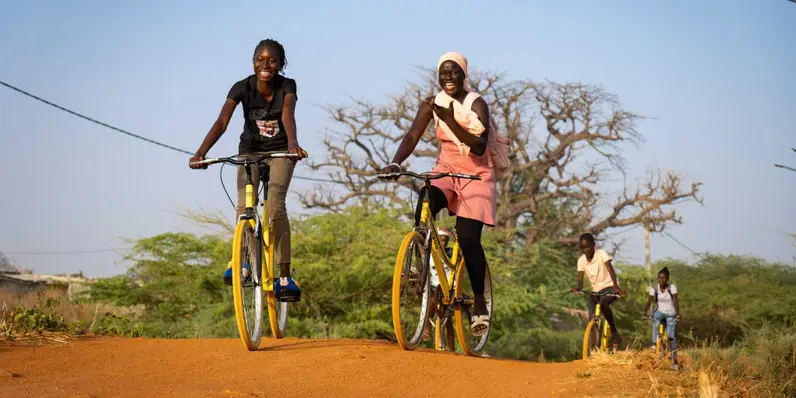 Bicicletas para la Educación en Senegal