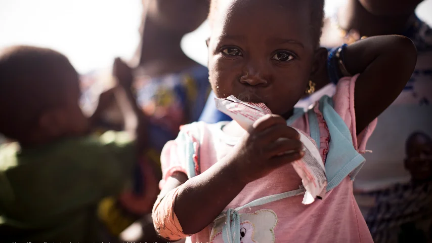 Acción humanitaria para la desnutrición infantil en África